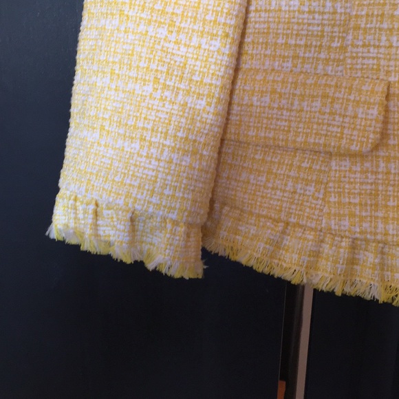 Yellow Spring Jacket - Picture 2 of 4